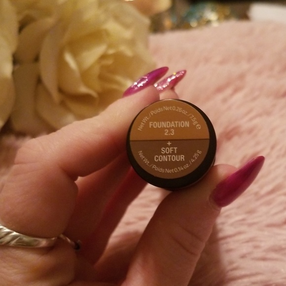 SMASHBOX foundation and soft contour - Picture 2 of 4